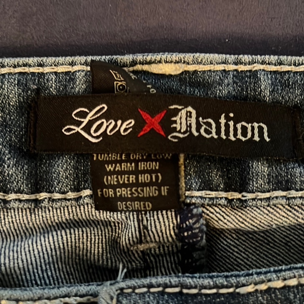 Love Nation Jean Short size 22w